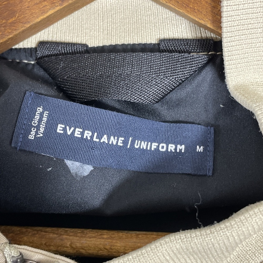 Everlane Uniform The Bomber Jacket Mens Size Medium‎ Beige Full Zip Arm Pocket - Picture 8 of 12